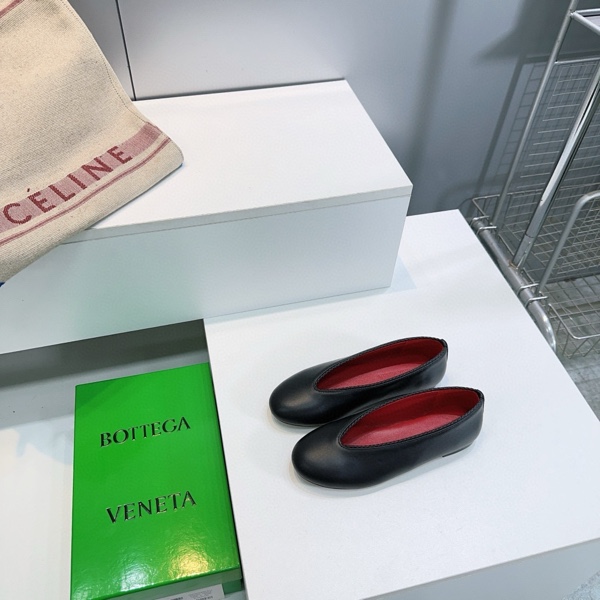 Bottega Veneta Women Slipper-28